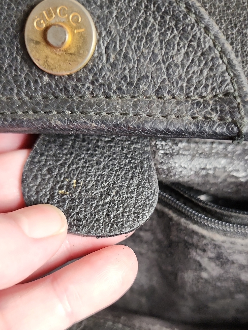 Vintage Gucci Diana (Sticky, Peeling, Dirty Inside) - Picture 11 of 12